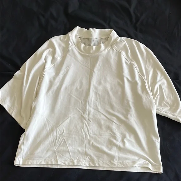 Buffbunny Ivory Crop T-Shirt - Picture 6 of 6